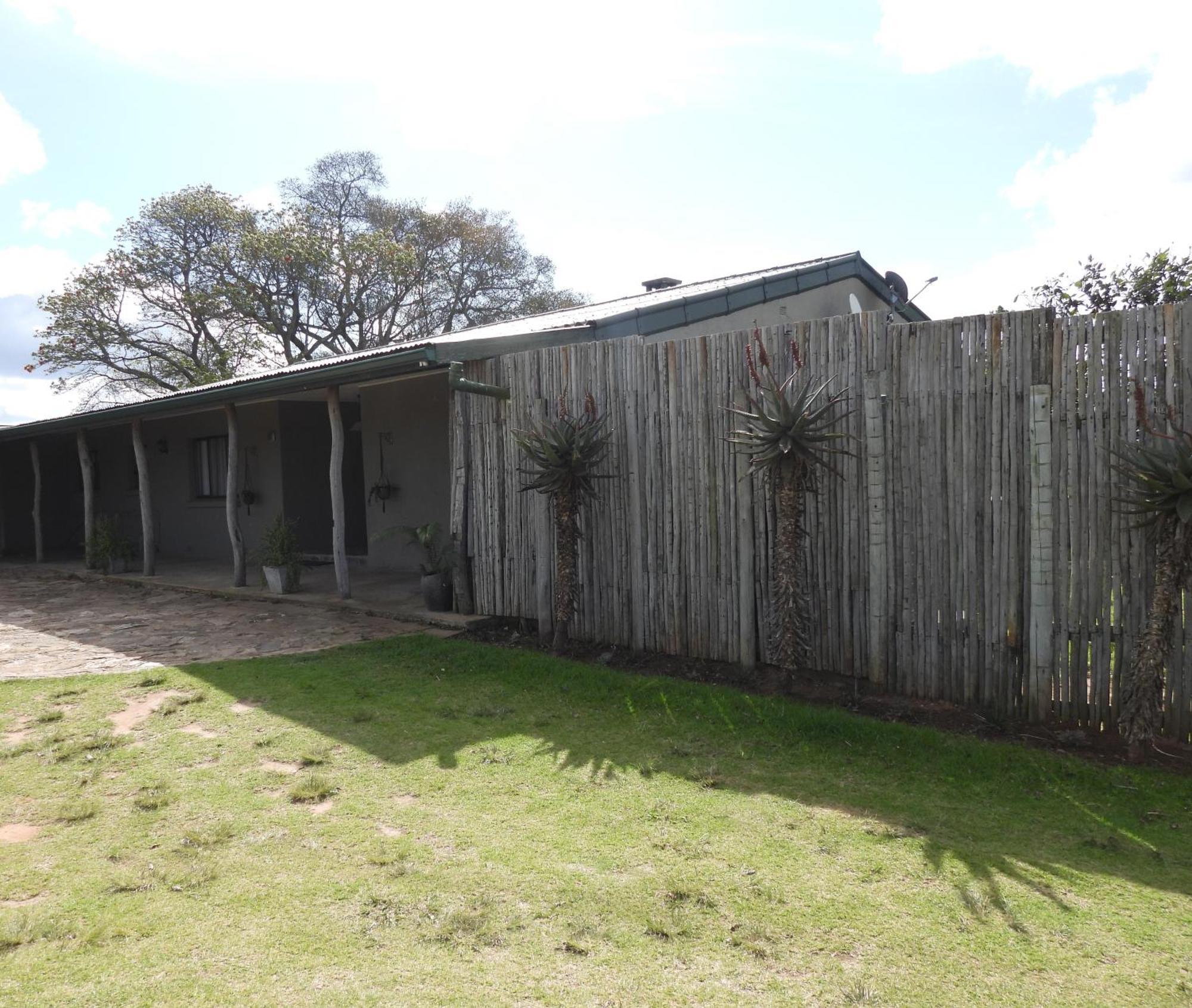 The Ranch House At African Safari Lodge Grahamstown Exteriör bild